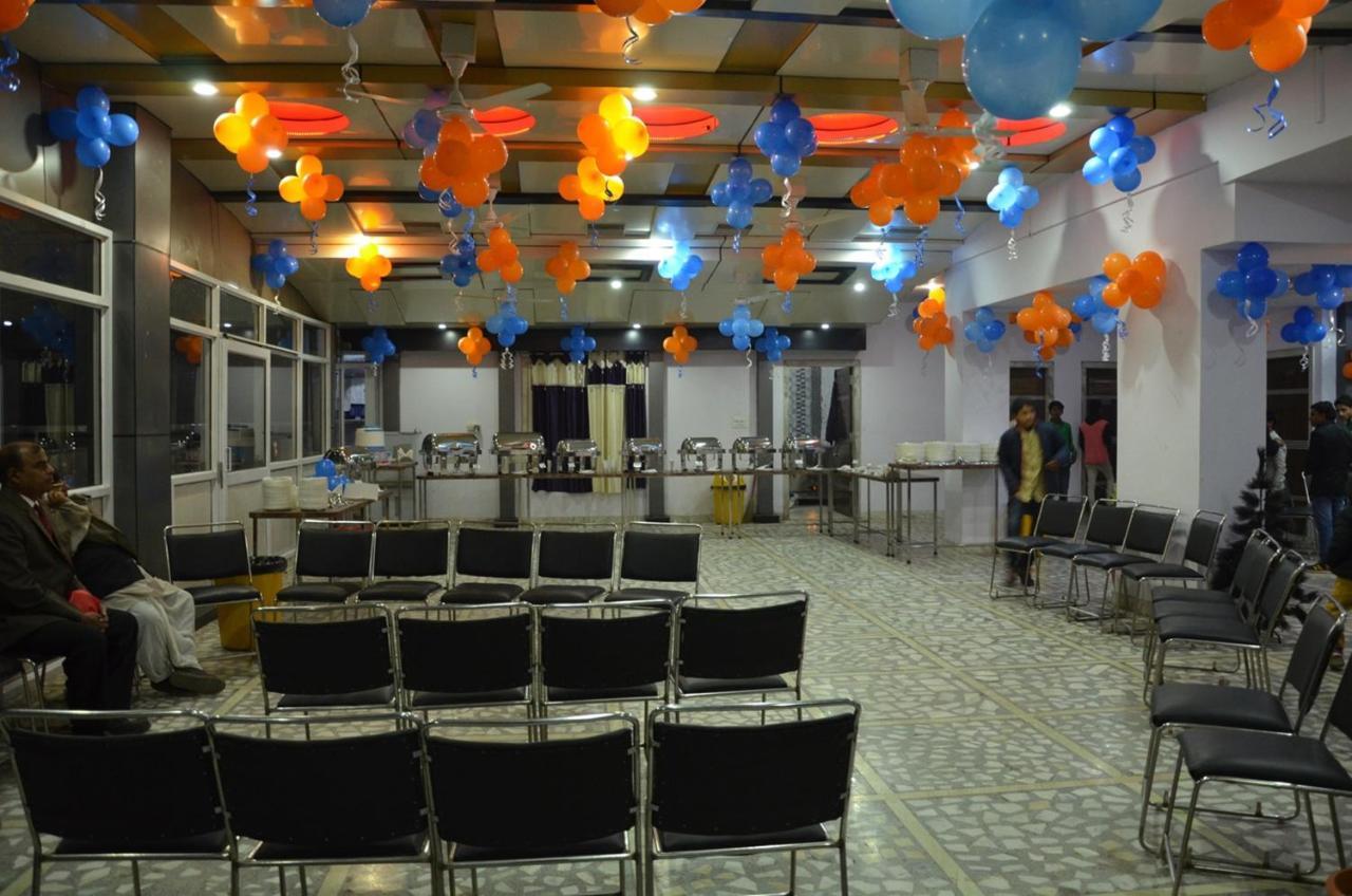 ホテル Rb パレス Dhaulpur エクステリア 写真